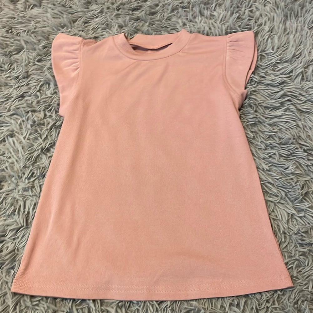 Girls light pink polyester tee shirt